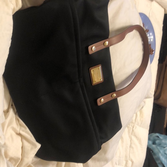 Purse - Picture 2 of 5